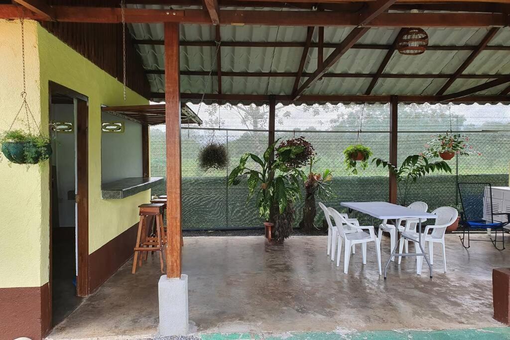 Cabana Roleo Tanque Exterior foto